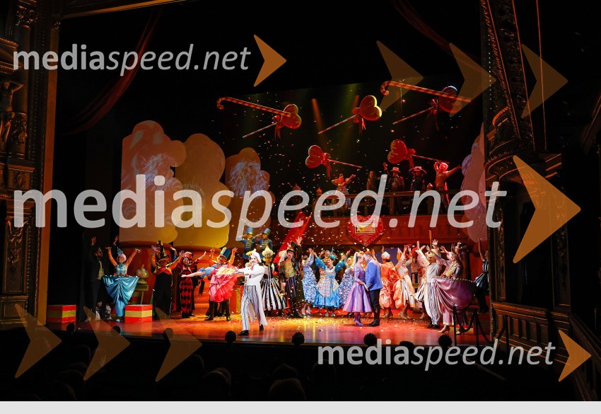 Ljubezenski napoj, premiera opere