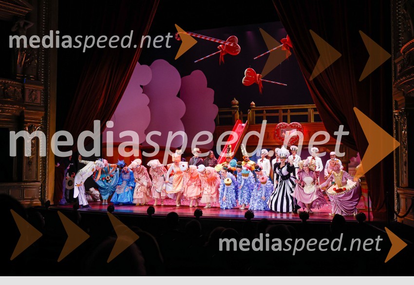 Ljubezenski napoj, premiera opere