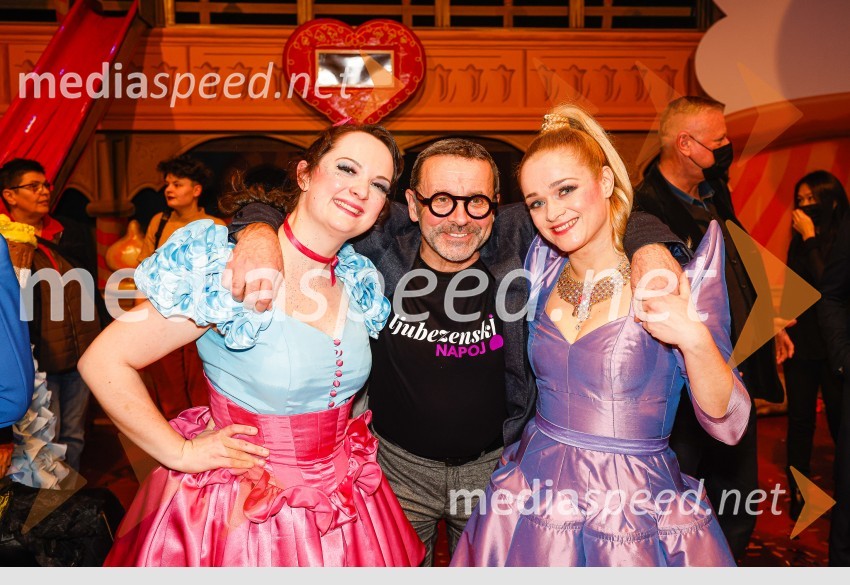  Urška  Arlič Gololičič, operna pevka;  Krešimir  Dolenčić, režiser in gledališki ustvarjalec;  Nina Dominko, operna pevkaLjubezenski napoj, premiera opere