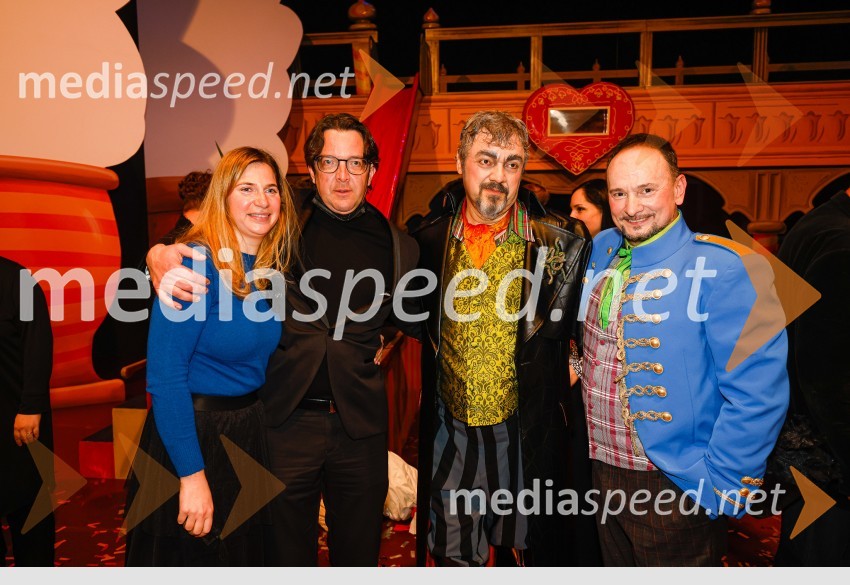  Barbara Čepirlo Čičigoj, odnosi z javnostjo Opera in Balet Ljubljana;  Marko  Hribernik, dirigent;  Saša  Čano, operni pevec;  Dejan Maksimilijan Vrbančič, operni pevecLjubezenski napoj, premiera opere