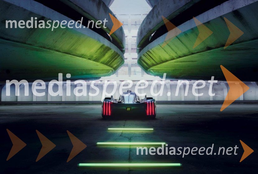 Peugeot 9X8, novi hibridni dirkalnik