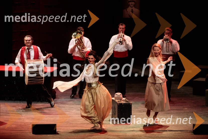  Mirjana Šajinović, igralka;  Nataša Matjašec Rošker, igralkaTo noč sem jo videl, predpremiera drame SNG Maribor