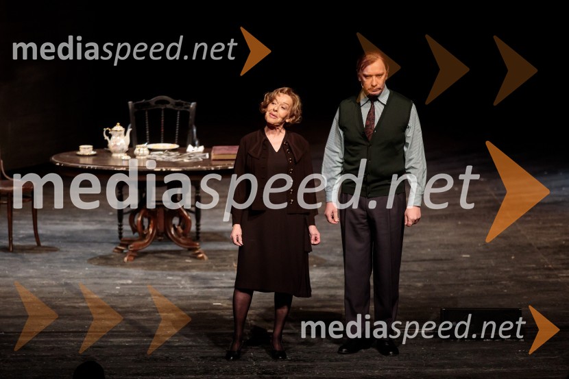  Milena  Zupančič, igralka;  ... To noč sem jo videl, predpremiera drame SNG Maribor