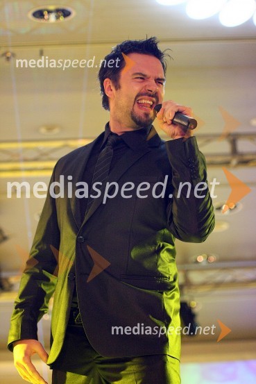 Petar Grašo, pevecPolzela, modna revija