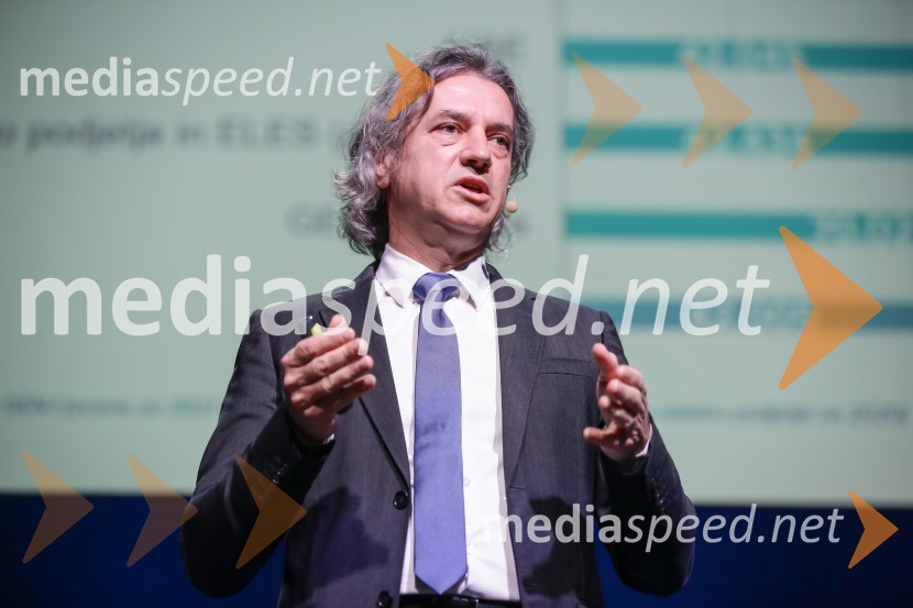 dr. Robert Golob, predsednik uprave, GEN-IGEN-I in Robert Golob, novinarska konferenca