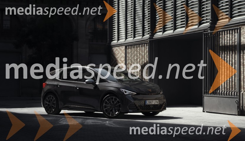 Born: znanilec nove dobe pri znamki CUPRA, slovenska predstavitev