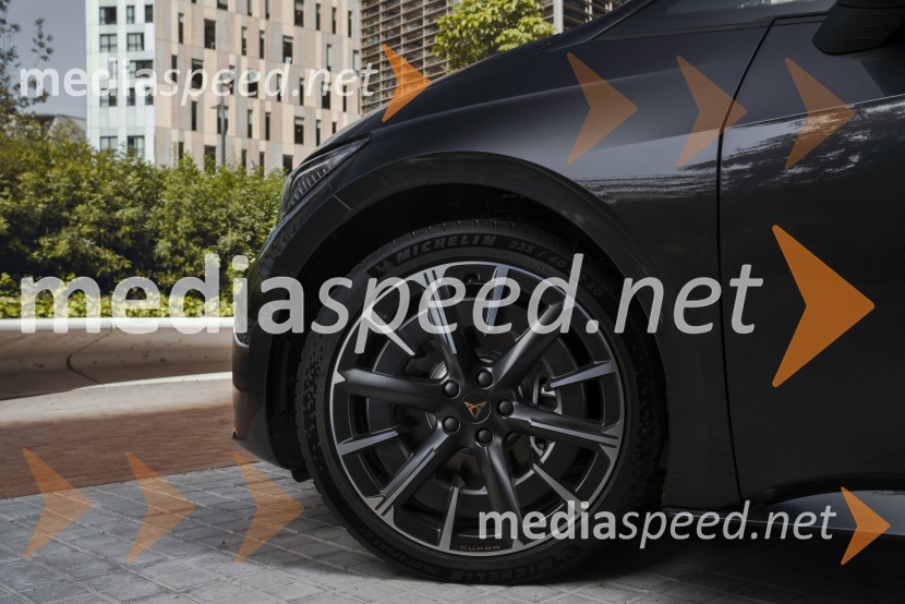 Born: znanilec nove dobe pri znamki CUPRA, slovenska predstavitev