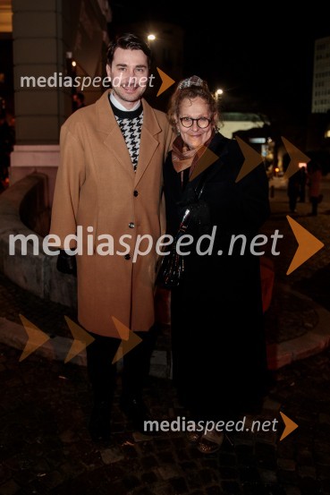  Saša Tabaković, igralec, nekdanji poslanec SMC;  Olga Kacjan, igralkaParty, premiera v SNG Drama Ljubljana