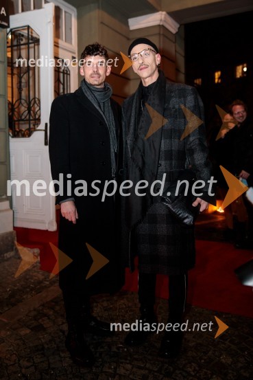  Nejc Cijan Garlatti, igralec;  Matjaž Plošinjak, modni oblikovalecParty, premiera v SNG Drama Ljubljana