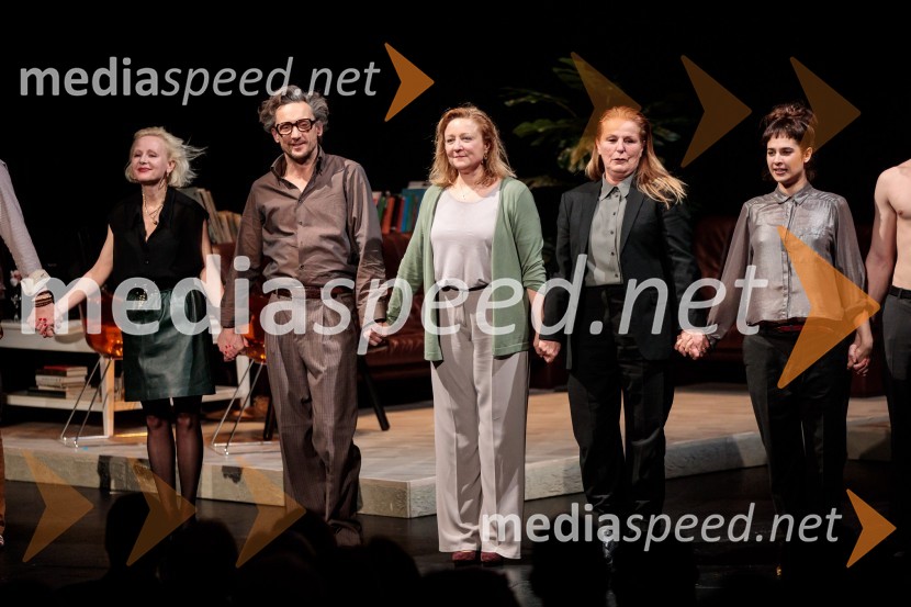  Polona  Juh, igralka;  Marko  Mandić, igralec;  Nataša Barbara Gračner, igralka;  Zvezdana  Mlakar, igralka;  Saša Pavlin Stošić, igralkaParty, premiera v SNG Drama Ljubljana