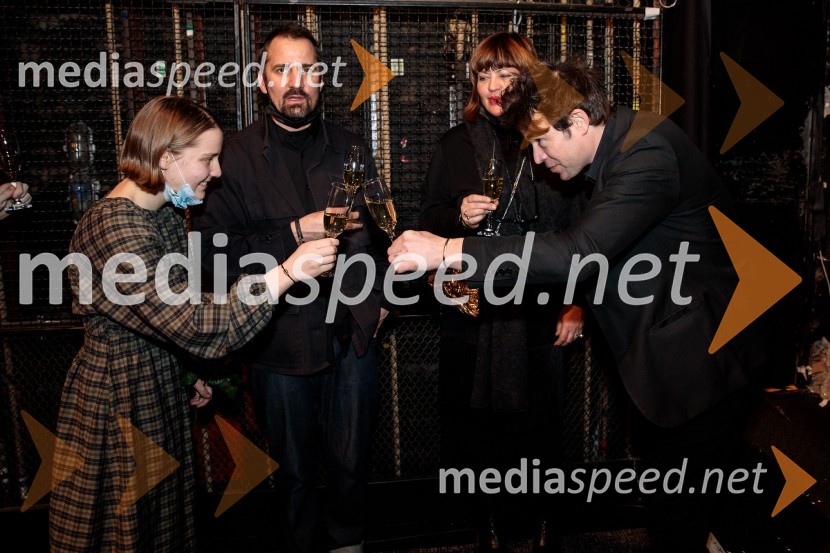  ... ;  ... ;  Ana Savić Gecan, kostumografinja;  Mark Požlep, scenarist, umetnikParty, premiera v SNG Drama Ljubljana