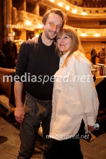  Marko  Mandić, igralec;  Zvezdana  Mlakar, igralkaParty, premiera v SNG Drama Ljubljana