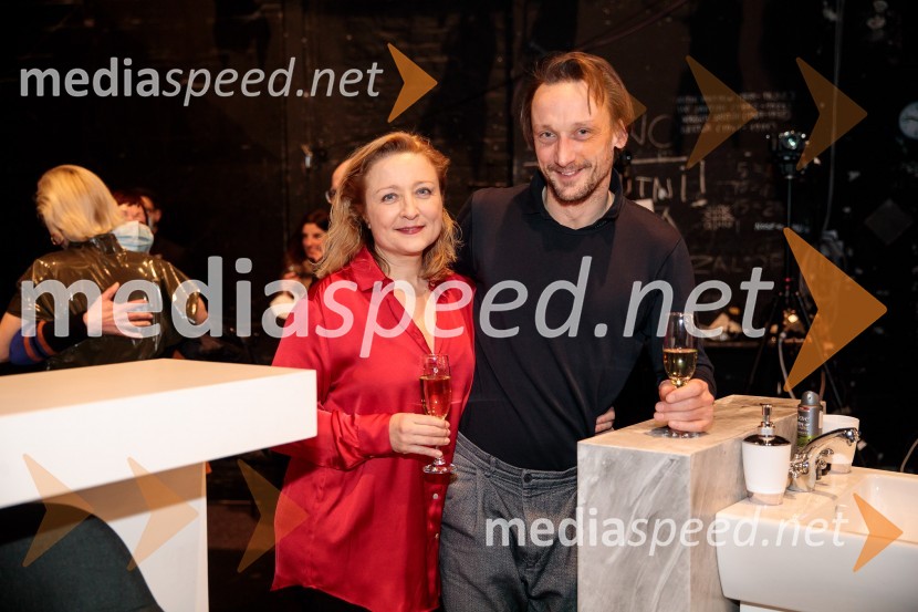  Nataša Barbara Gračner, igralka;  Marko  Mandić, igralecParty, premiera v SNG Drama Ljubljana