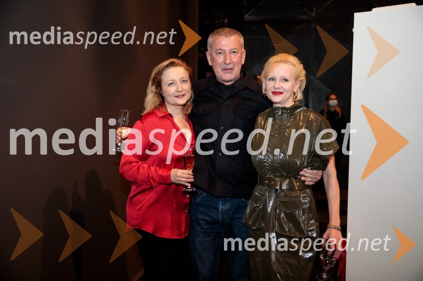  Nataša Barbara Gračner, igralka;  Ivica Buljan, režiser;  Polona  Juh, igralkaParty, premiera v SNG Drama Ljubljana