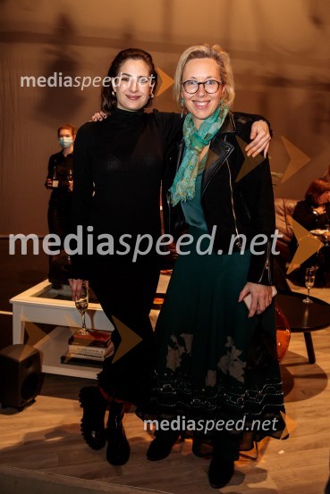  Saša Pavlin Stošić, igralka;  Florence  Ferrari, francoska veleposlanica v SlovenijiParty, premiera v SNG Drama Ljubljana