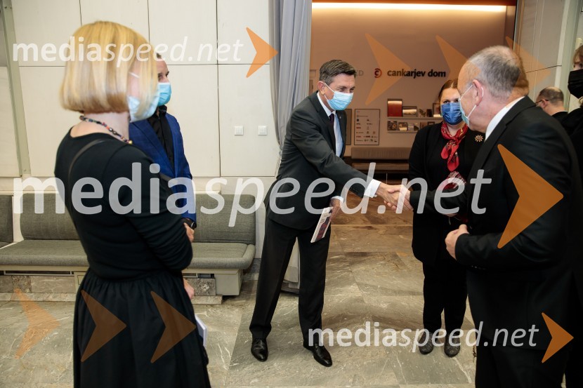  Borut Pahor, predsednik Republike Slovenije;  ... To noč sem jo videl, predstava drame SNG Maribor