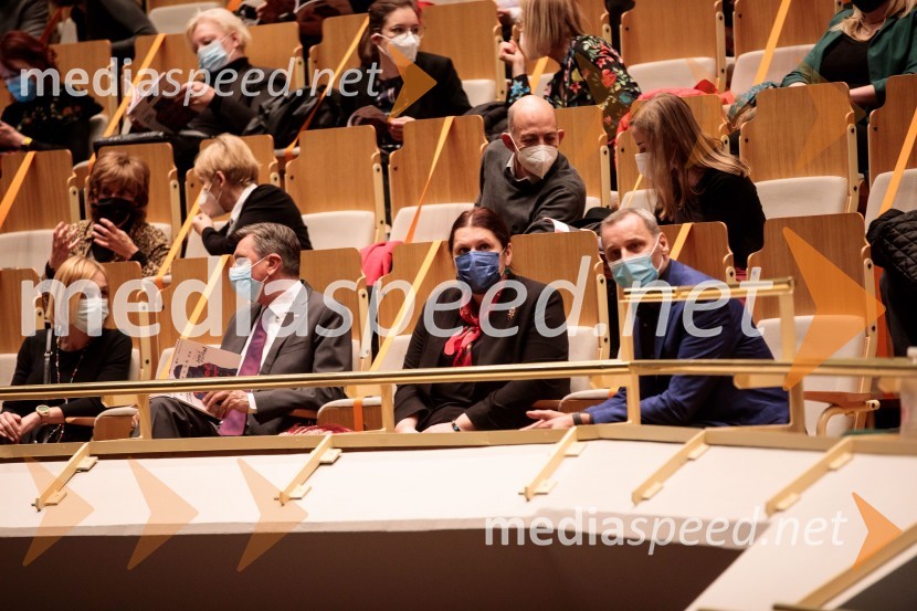  ... ;  Borut Pahor, predsednik Republike Slovenije;  Uršula Cetinski, generalna direktorica, Cankarjev dom;  Danilo Rošker, direktor SNG MariborTo noč sem jo videl, predstava drame SNG Maribor