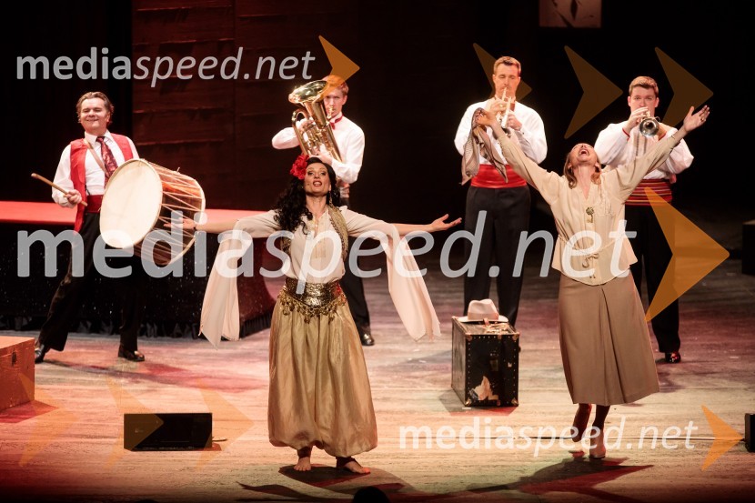  Mirjana Šajinović, igralka;  Nataša Matjašec Rošker, igralkaTo noč sem jo videl, predstava drame SNG Maribor