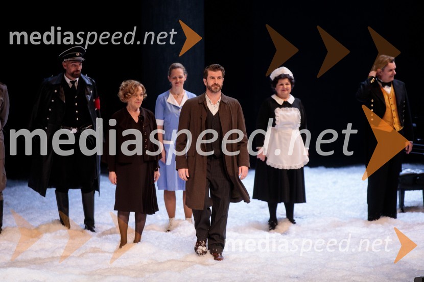  Milena  Zupančič, igralka;  Daniel Jesch, igralecTo noč sem jo videl, predstava drame SNG Maribor