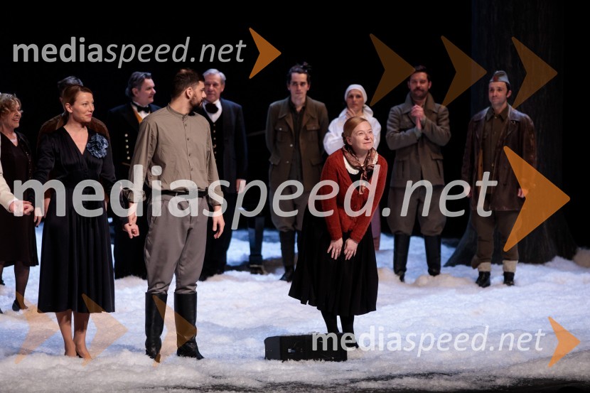  Nataša Matjašec Rošker, igralka;  Milan Marić, igralec;  Mateja  Pucko, igralkaTo noč sem jo videl, predstava drame SNG Maribor