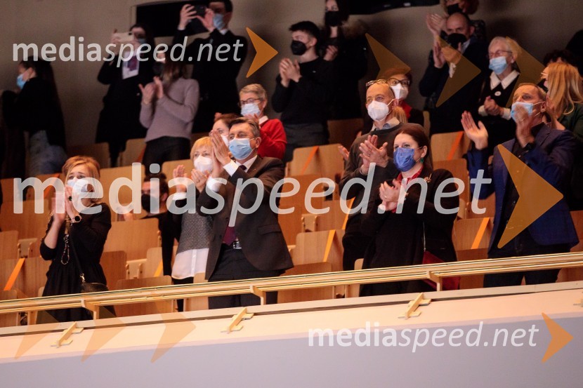  ... ;  Borut Pahor, predsednik Republike Slovenije;  Uršula Cetinski, generalna direktorica, Cankarjev dom;  Danilo Rošker, direktor SNG MariborTo noč sem jo videl, predstava drame SNG Maribor