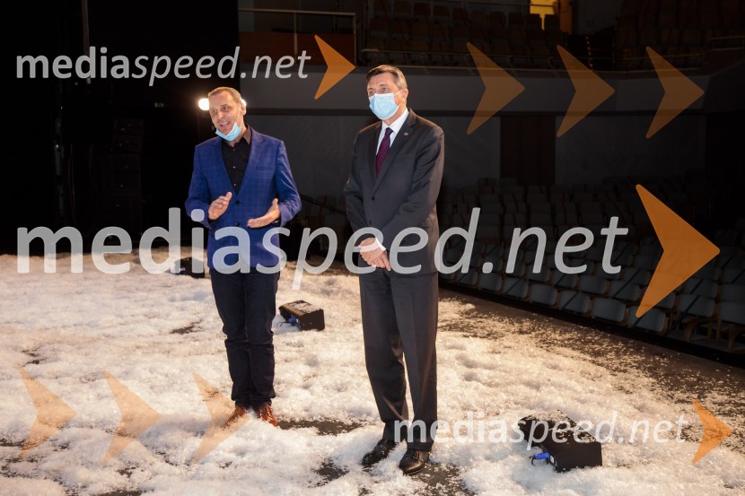  Danilo Rošker, direktor SNG Maribor;  Borut Pahor, predsednik Republike SlovenijeTo noč sem jo videl, predstava drame SNG Maribor