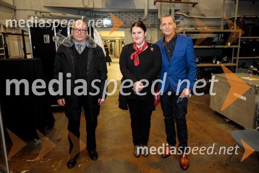  ... ;  Uršula Cetinski, generalna direktorica, Cankarjev dom;  Danilo Rošker, direktor SNG MariborTo noč sem jo videl, predstava drame SNG Maribor