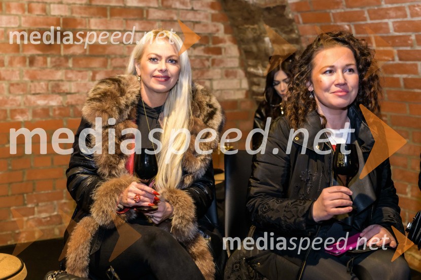  Nely Belna, vizažistka;  Amanda ZorkoVražje dame na potepu v Radgonskih goricah