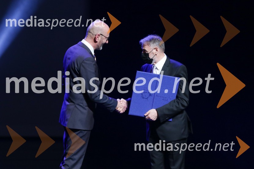  Boris  Ostan, igralec; dr. Jožef Muhovič, predsednik Upravnega odbora Prešernovega skladaPodelitev Prešernovih nagrad 2022