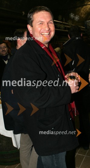 Matjaž Kek, nekdanji nogometaš in trener NK Maribora
(županov sprejem v Narodnem domu in Vinagovi kleti)42. Zlata lisica