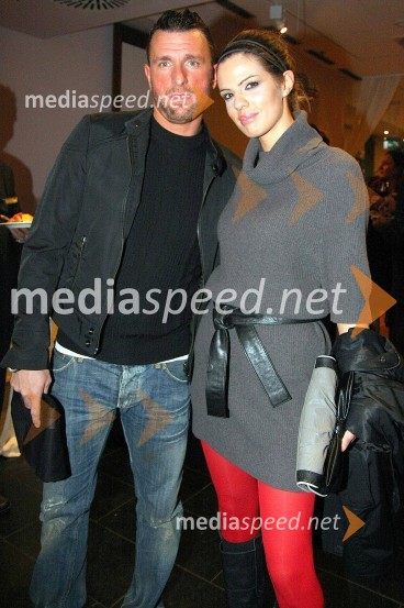 Sebastjan Cimerotič, nogometaš in Sabina Remar, Miss Universe Slovenije 2004Polzela, modna revija