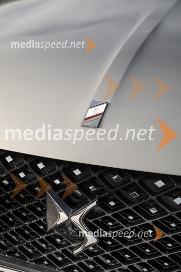 DS 4, slovenska predstavitev