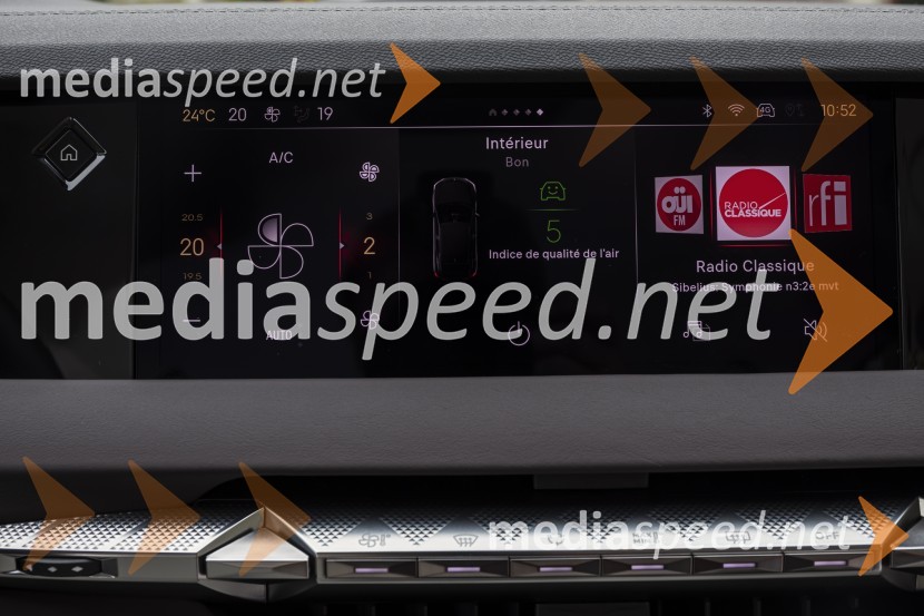 DS 4, slovenska predstavitev