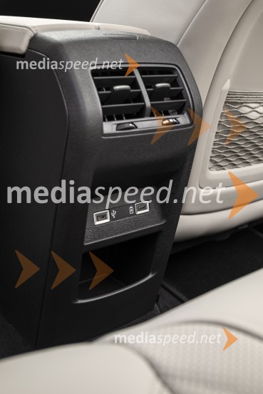 DS 4, slovenska predstavitev