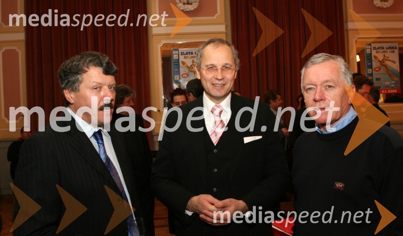 Drago Rataj, vodja tekmovanja za Zlato lisico, Boris Sovič, mariborski župan v letih 1998-2006 in Tone Vogrinec, direktor alpskega smučarskega sklada
(županov sprejem v Narodnem domu in Vinagovi kleti)42. Zlata lisica