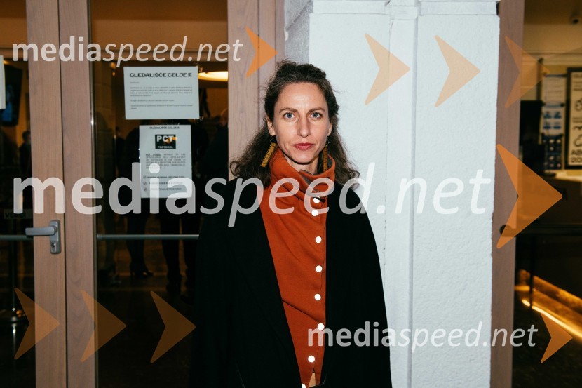  Urša Vidic, scenografinja14 dni, premiera drame SLG Celje