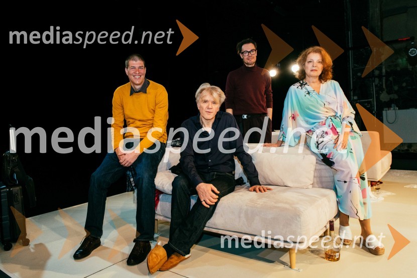  Goran Vojnović, pisatelj, kolumnist, režiser;  Branko Završan, igralec;  Željko Božič , koreograf;  Jagoda Tovirac, igralka14 dni, premiera drame SLG Celje