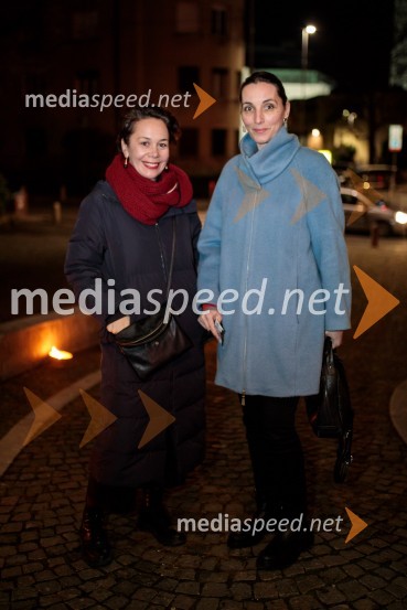  Ana Kajzer, poslovno vodenje in izvršna produkcija, SiTi Teater BTC;  Andreja Šugman, SiTi TeaterVse ok, premiera drame