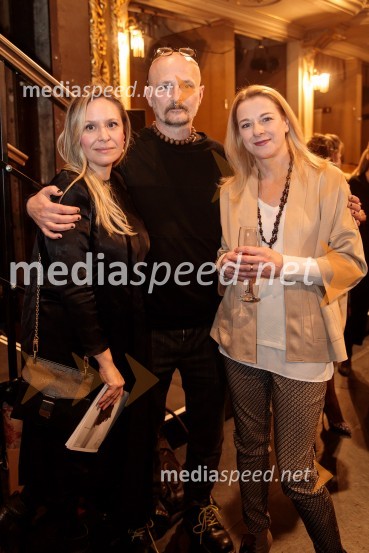  Milica Czerny Urban;  Damir Urban, hrvaški glasbenik;  Barbara Cerar, igralkaVse ok, premiera drame