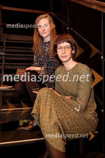  Tadeja Tomšič,  PR in marketing SNG Drama Ljubljana;  Ajda Auer, PR, Drama SNG LjubljanaVse ok, premiera drame