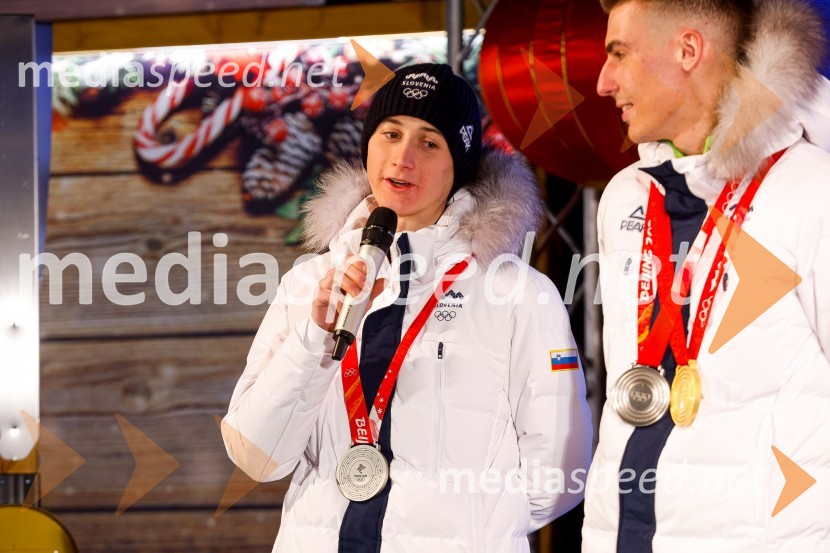  Cene Prevc, smučarski skakalec;  Timi Zajc, smučarski skakalecSprejem olimpijcev  v Kranjski Gori