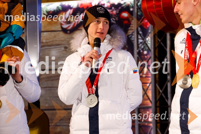 Cene Prevc, smučarski skakalecSprejem olimpijcev  v Kranjski Gori