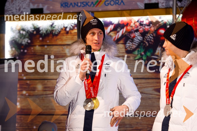  Peter  Prevc, smučarski skakalecSprejem olimpijcev  v Kranjski Gori