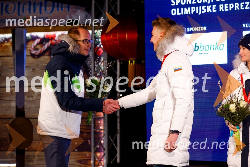  ... ;  Timi Zajc, smučarski skakalecSprejem olimpijcev  v Kranjski Gori