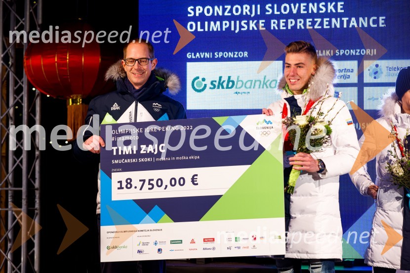  ... ;  Timi Zajc, smučarski skakalecSprejem olimpijcev  v Kranjski Gori