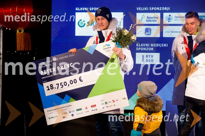 Peter  Prevc, smučarski skakalecSprejem olimpijcev  v Kranjski Gori