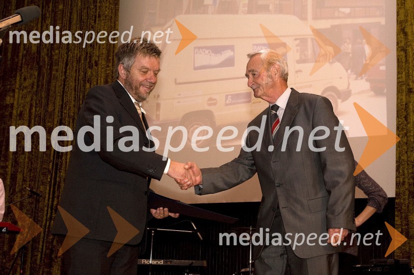 Marjan Dora, urednik Radia Murski val in Drago Beloglavec, prvi odgovorni urednik Radia Murski val50 let Radia Murski val