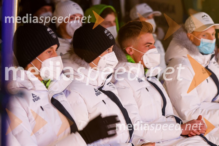  Peter  Prevc, smučarski skakalec;  Cene Prevc, smučarski skakalec;  Timi Zajc, smučarski skakalec;  Lovro Kos, smučarski skakalecSprejem olimpijcev  v Kranjski Gori