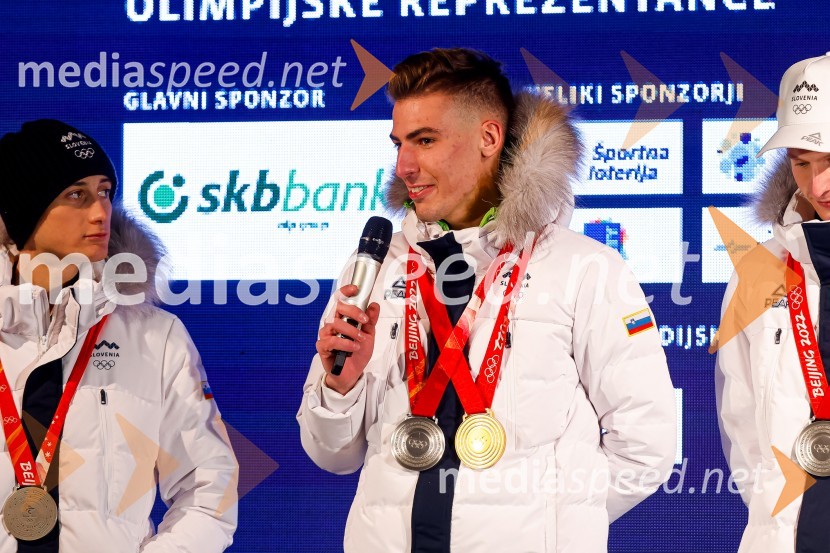  Cene Prevc, smučarski skakalec;  Timi Zajc, smučarski skakalecSprejem olimpijcev  v Kranjski Gori