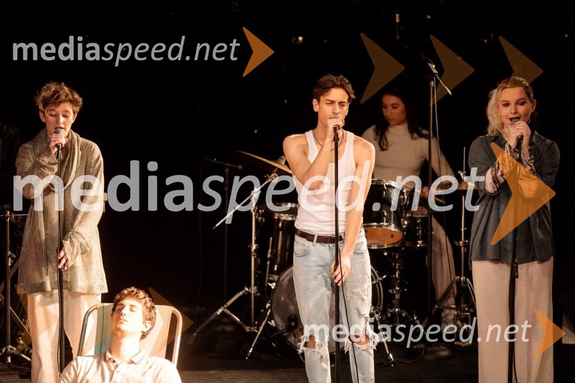  ... ;  ... ;  Hana KunšičSvoje usode krojači, premiera avtorskega projekta, Slovensko mladinsko gledališče Ljubljana